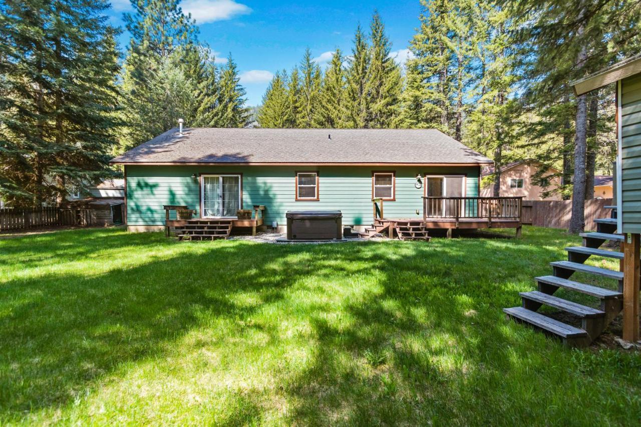 Wooded Wonder Villa Sandpoint Bagian luar foto